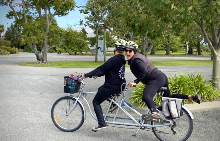 NZ Cycling the Wineries